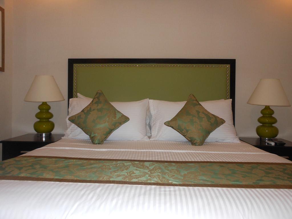 Azzurro Hotel Angeles Room photo